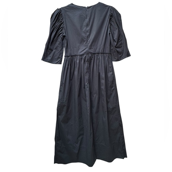 Elegant Black Midi Dress - Picture 9 of 12